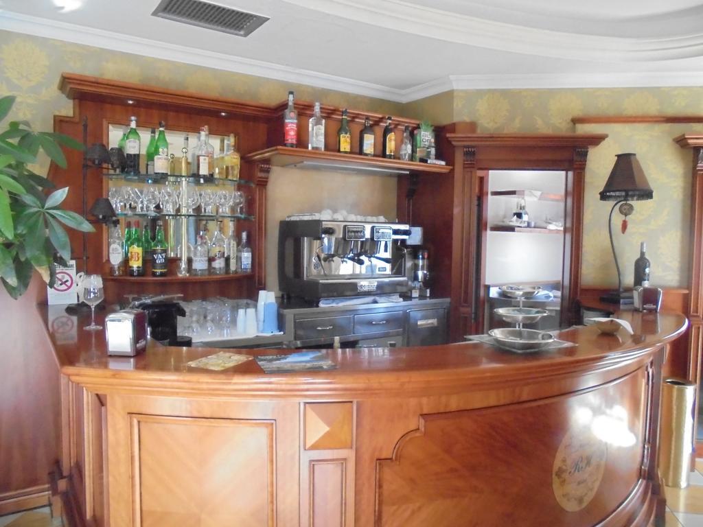 Regent Beach Hotel & Apartments 레조디칼라브리아 외부 사진