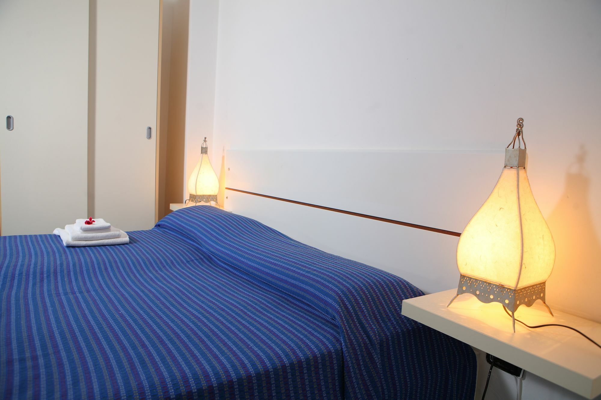 Regent Beach Hotel & Apartments 레조디칼라브리아 외부 사진